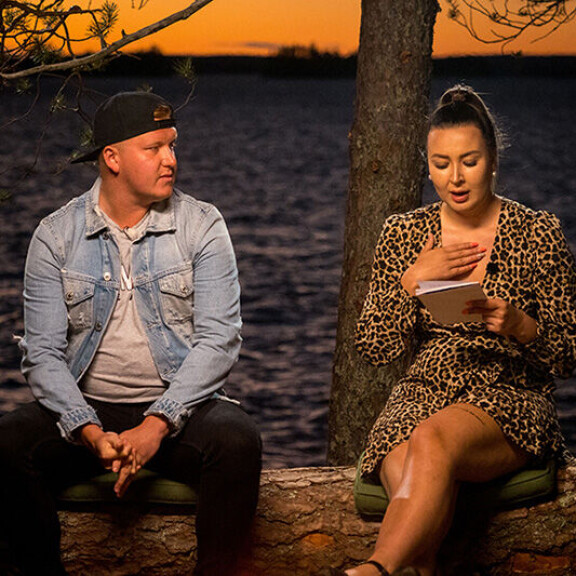 Jussi ja Jonna erosivat lopulta viimeisellä iltanuotiolla. Temptation island suomi jonna ja jussi