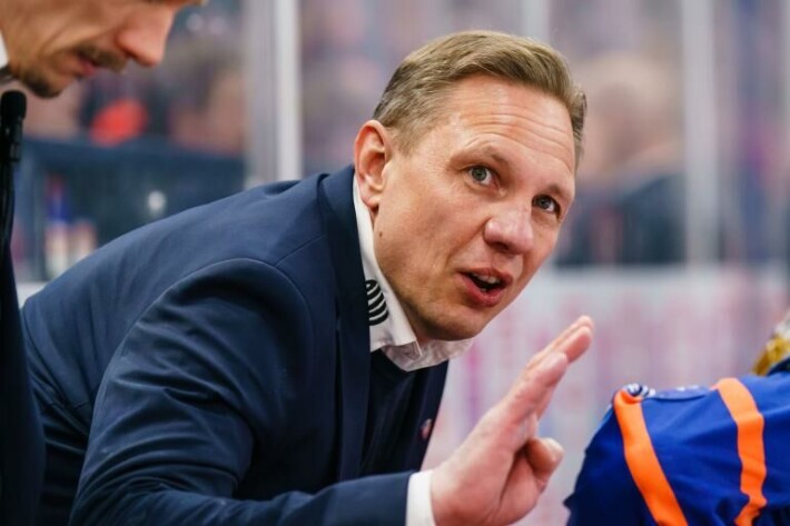Jussi Tapolan Tappara on tajuttoman kovassa iskussa. Päättyykö päävalmentajapesti mestaruuteen? Jussi Tapolan Tappara on tajuttoman kovassa iskussa.
