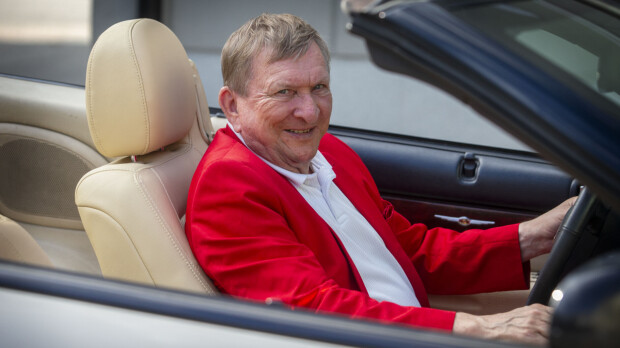 Ex-kansanedustaja Lyly Rajala ajaa Chryslerilla: En pidä itseäni rikkaana