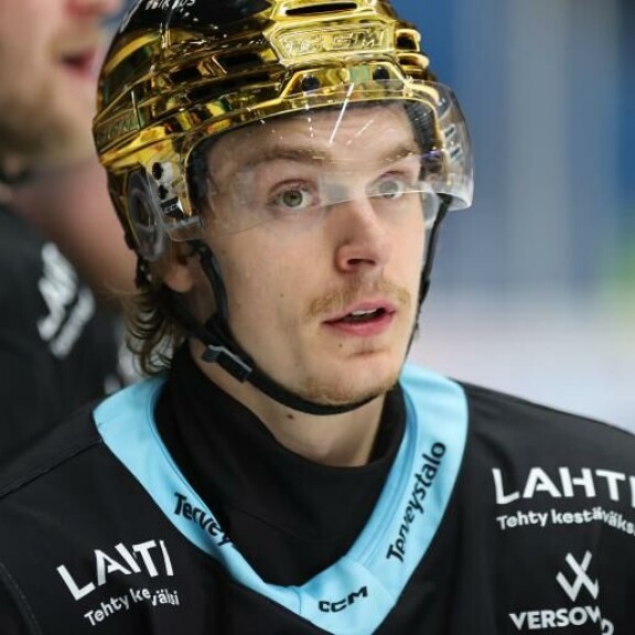 Pudotuspelien pistepörssin kakkonen Lukáš Jašek on ollut paha pideltävä vastustajille. Pudotuspelien pistepörssin kakkonen Lukáš Jašek on ollut paha pideltävä vastustajille.