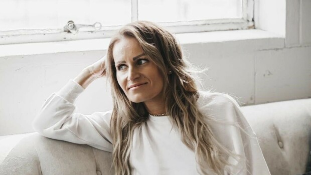 Ystävät keräävät rahaa kodittomalle Helena Koivulle