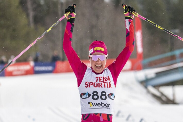 Hiihtäjä Kerttu Niskanen on kaksonen, jolle urheilu on lähes elinehto. Hiihtäjä Kerttu Niskanen on kaksonen, jolle urheilu on lähes elinehto.