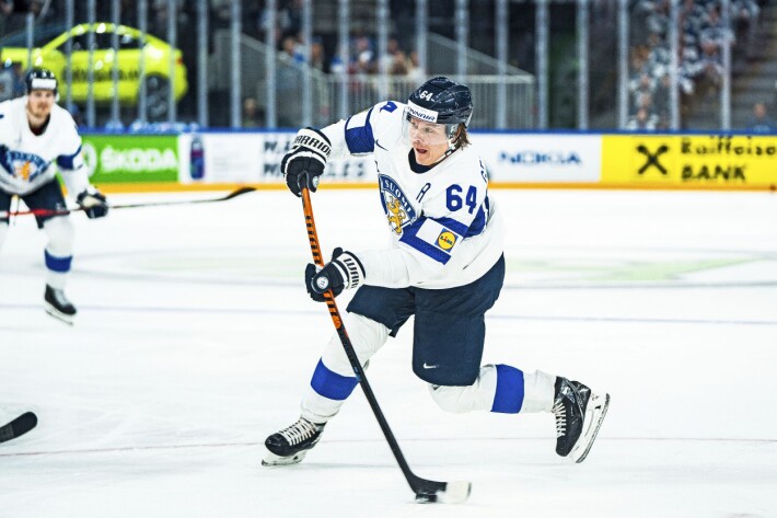 NHL-kiekkoilija Mikael Granlund on kalat, jotka tunnetaan sopeutuvaisista luonteista. NHL-kiekkoilija Mikael Granlund on kalat, jotka tunnetaan sopeutuvaisista luonteista.