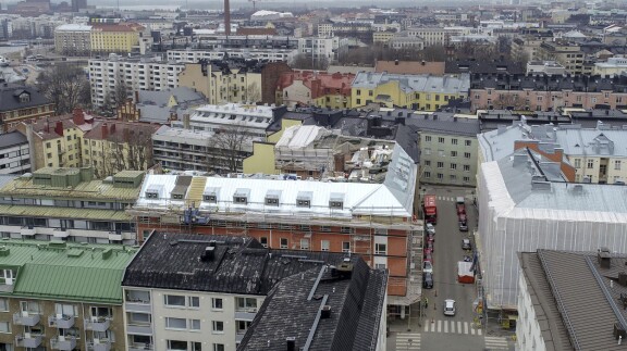 Jaren ja hänen ystäviensä piti kuitata hyvät voitot ullakkorakennusprojektista, mutta lopulta hankkeesta syntyi ruma riita.