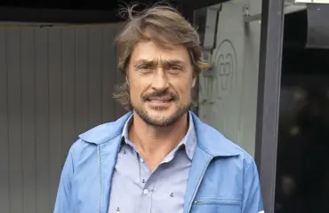 Teemu Selänne hämmensi Helsingissä: Parkkeerasi keskelle Kauppatoria ja huuteli ohikulkijoille