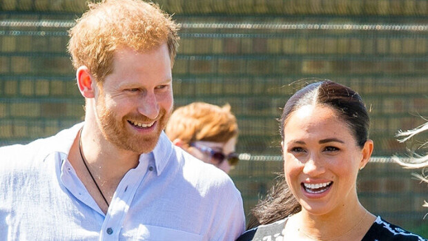 Prinssi Harry osallistuu kuningas Charlesin kruunajaisiin - Meghan ei Prinssi Harry ja Meghan