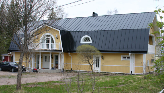 Jari Sillanpää teetätti kartanoon täydellisen remontin vuonna 2006.