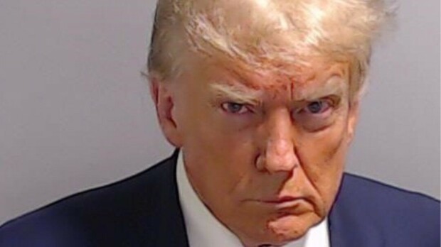Pidätyskuva! Donald Trump teki kyseenalaista historiaa