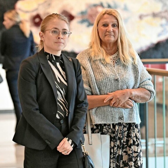 Riitaisasta oikeudenkäynnistä huolimatta Marja toivoo tyttärelleen pelkkää hyvää. Marja oli rauhallinen koko käsittelyn ajan. Riitaisasta oikeudenkäynnistä huolimatta Marja toivoo tyttärelleen pelkkää hyvää. Marja oli rauhallinen koko käsittelyn ajan.