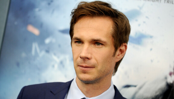 Sarjassa nähdään myös James D'Arcy, joka tunnetaan Christopher Nolanin elokuvista Oppenheimer ja Dunkirk.