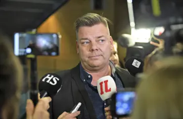 Uutuuskirja: Jari Sillanpään rattikäry paljasti lapsipornoringin: ”Materiaali oli sairasta”