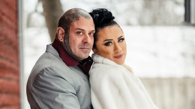 Unelmahäät-sarjan kohupari Henna ja Mikko Mäkinen: Suhteessamme vierailee toisia naisia Mikko ja Henna Mäkinen