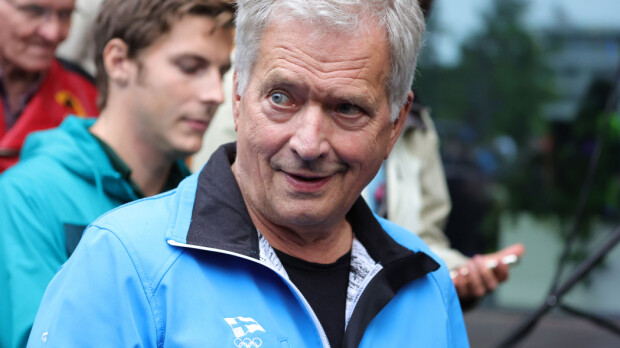 Voi ei! Presidentti Sauli Niinistö jäi parkkipirkon kynsiin