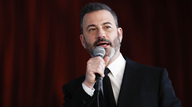 Talk show -juontaja Jimmy Kimmel oli jäämässä eläkkeelle – Hollywood- lakko laittoi suunnitelmat uusiksi