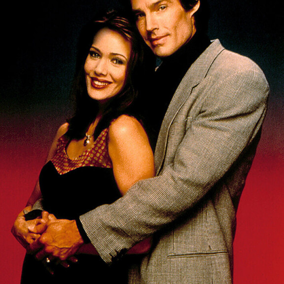 Taylorin ja Ridge Forresterin (Ron Moss) rakkausdraamaa saatiin seurata televisiosta vuosien ajan. Hunter Tylo