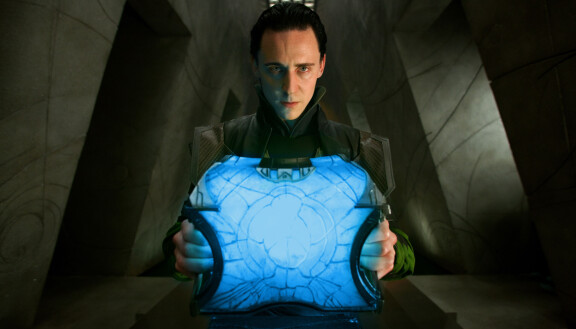 Loki (Tom Hiddleston) teki ensiesiintymisensä vuoden 2011 elokuvassa Thor.