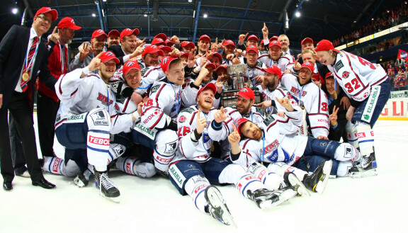 HIFK juhli edellistä Suomen mestaruuttaan pieni ikuisuus sitten eli keväällä 2011.