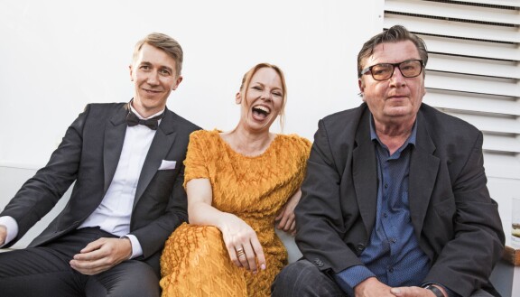 Kuolleet lehdet palkittiin Cannesissa Prix du Jurylla, jota pidetään elokuvafestivaalien kolmanneksi arvokkaimpana palkintona.