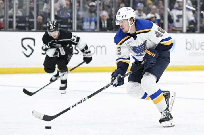 Kuopiolainen polkukone on saanut uuden alun St. Louis Bluesissa, jossa tulosta on tullut lähes piste per peli -tahdilla. Kuopiolainen polkukone on saanut uuden alun St. Louis Bluesissa, jossa tulosta on tullut lähes piste per peli -tahdilla.