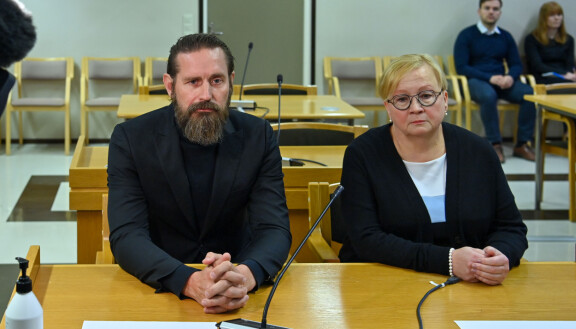 Media sai kuvata Tähkää oikeussalissa istunnon alussa, jonka jälkeen käsittelyä jatkettiin ilman yleisön läsnäoloa.