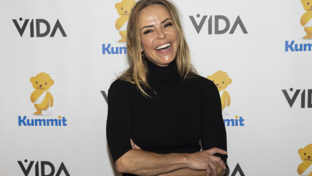 Maria Kuusiluoma, 53, etsii itselleen yöseuraa – julkaisee rohkeita kuvia: ”Miksi peittäisin itseäni?”