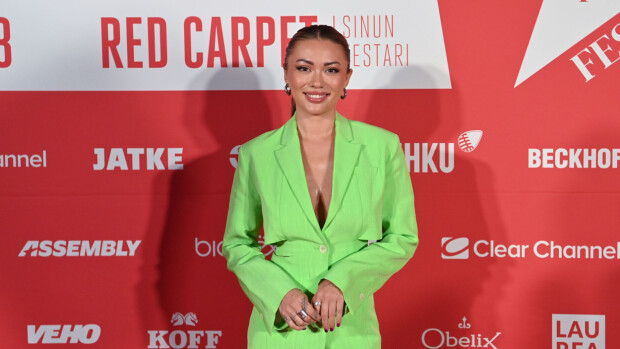 Oho! Shirly Karvinen löysi erikoisen avun unettomuuteen