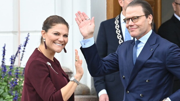Prinsessa Victorialta kaunis ele pikkutytölle Loviisassa - video!