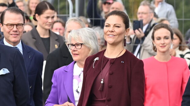 Karkkia kuninkaallisille! Victoria ja Daniel saivat suut makiaksi Suomessa
