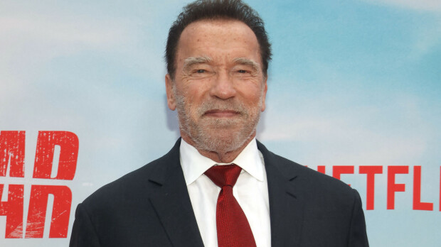 No huh! Arnold Schwarzenegger, 76, edusti Oktoberfesteillä liki 20 vuotta nuoremman naisystävänsä kanssa - kuvat
