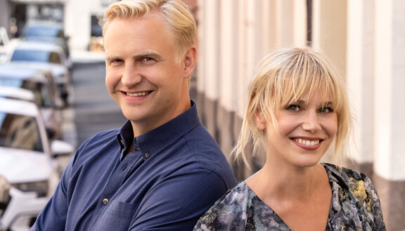 Janne Grönroos ja Eva Kela keskustelivat syövästä ja seksistä seksuaaliterapeutti Marja Kihlströmin kanssa.