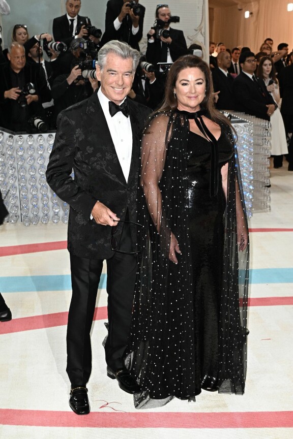 Pierce ja Keely Met-gaalassa tänä keväänä.