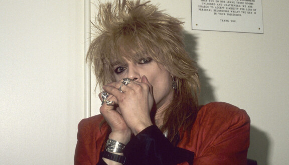 Soolouralle lähtenyt Michael Monroe kuvattuna Lontoossa helmikuussa 1990.