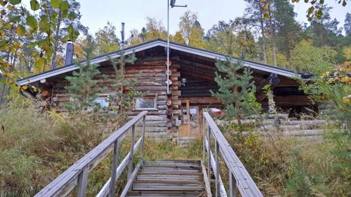 Veskun mökille on ollut vaikea löytää ostajaa. Veskun mökille on ollut vaikea löytää ostajaa.
