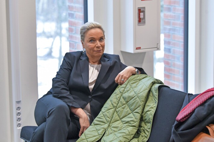 Ukon kritisoima Tuula Rainto sanoo perikunnan näkevän Veskun mökin arvokkaampana kuin kiinteistönvälittäjät. Ukon kritisoima Tuula Rainto sanoo perikunnan näkevän Veskun mökin arvokkaampana kuin kiinteistönvälittäjät.
