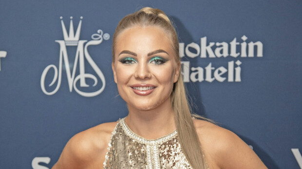 Ostaako Erika Helin itselleen seuraajia? Onlyfans-tähdeltä tyly kuitti