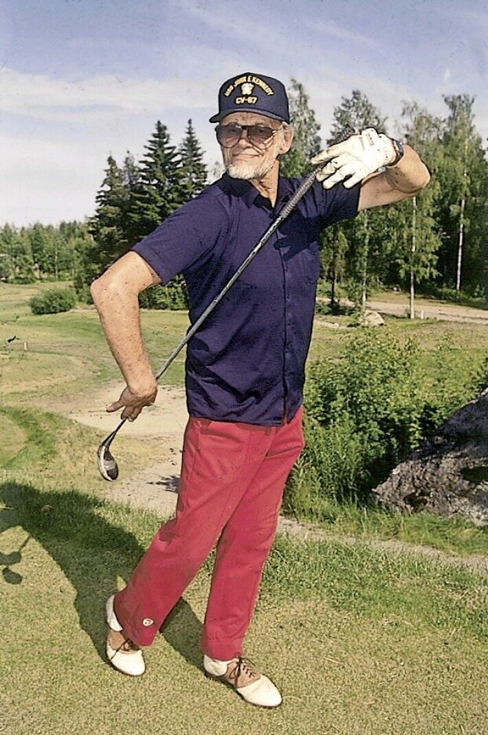 Saija muistelee pääosin lämmöllä pitkää yhteistä työtaivaltaan Spede Pasasen kanssa. Saija muistelee pääosin lämmöllä pitkää yhteistä työtaivaltaan Spede Pasasen kanssa.