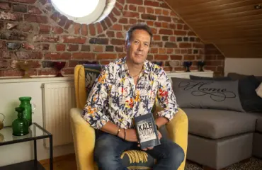 Ex-huumepoliisi Kale Puontin rikosromaanista tv-sarja – pääosissa Elias Salonen ja Hannu-Pekka Björkman