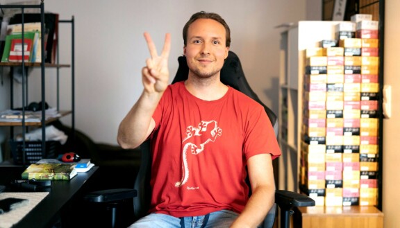 Topi Borg hurmasi katsojat Ylen Kirjolla-sarjassa.