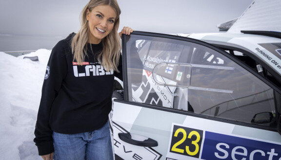 Janni on toiminut tänä vuonna myös ex-formulakuski Heikki Kovalaisen kartanlukijana.