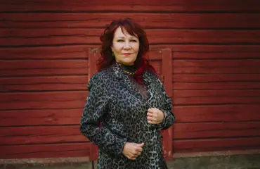 Onko tässä Vain elämää -historian härskein artisti? Lue Virve Rostin rivot puheet sanasta sanaan