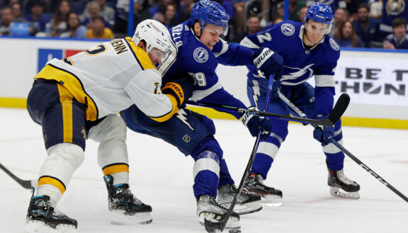 Väkivahva Waltteri on tehnyt nopeasti vaikutuksen Tampa Bay Lightningin faneihin.