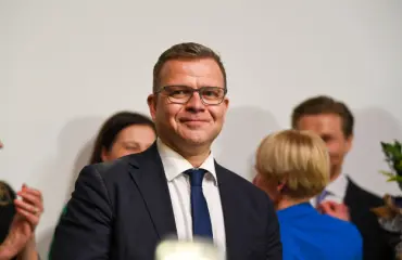 Tältä näyttää Petteri Orpon vaimo - harvinaiset kuvat