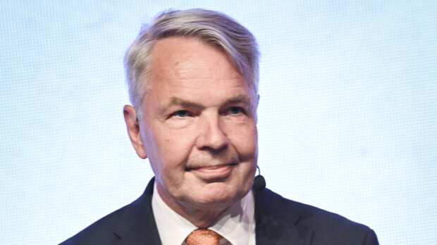 Mitä ihmettä? Pekka Haavisto veti dj-keikan opiskelijabileissä