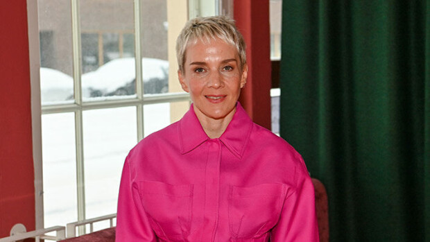 Maria Veitola tekee paljastuksen yökyläohjelmasta – näin Teuvo Hakkarainen suhtautui homolakanoihin veitola