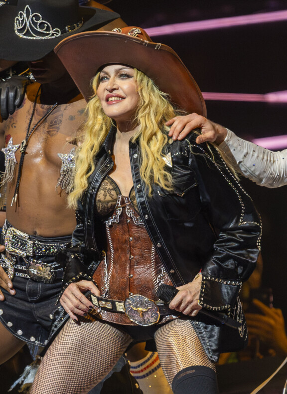 Madonna ei tunnu arvostavan vannoutuneita fanejaan.