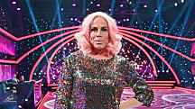 Cristal Snow’ta varoitettiin drag-esitysten pilaavan näyttelijän uran – pääsi mukaan Netflix-sarjaan