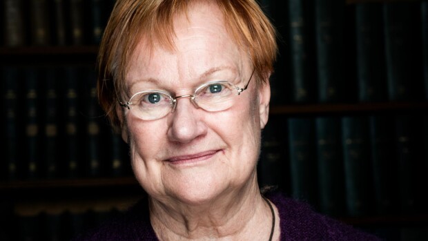 Katsojat tyrmistyivät Tarja Halosen vierailusta Martti Ahtisaaren muistolähetyksessä