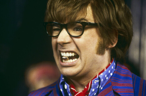 Austin Powers -trilogia oli 90-luvun lopun ja 2000-luvun alun tunnetuimpia kreisikomedioita.