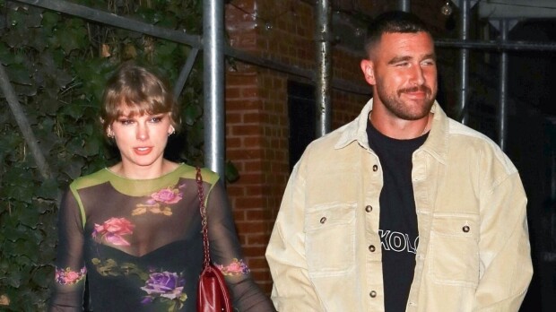 Paljonpuhuvat kuvat! Taylor Swift ja Travis Kelce eivät peittele enää rakkauttaan
