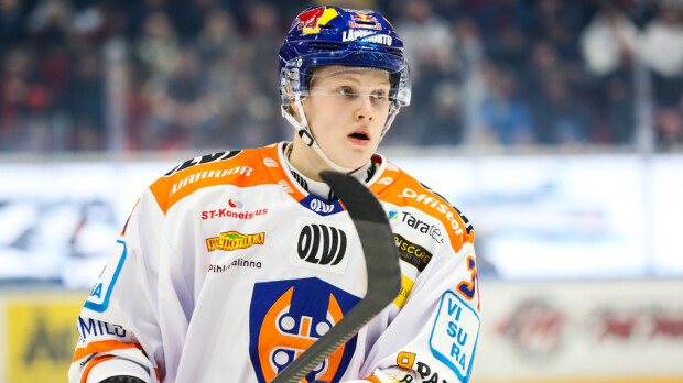 Liiga-pelaajaa syytetään taas raiskauksesta – näin 19-vuotias kiekkoilija kommentoi tapausta